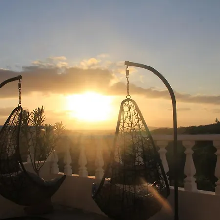 Terra Luso Proche De Montejunto Bed & Breakfast 3*