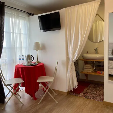 Terra Luso Proche De Montejunto Bed & Breakfast
