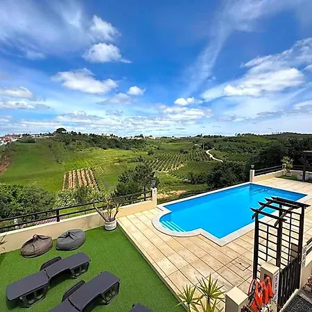 Bed & Breakfast Terra Luso 3*